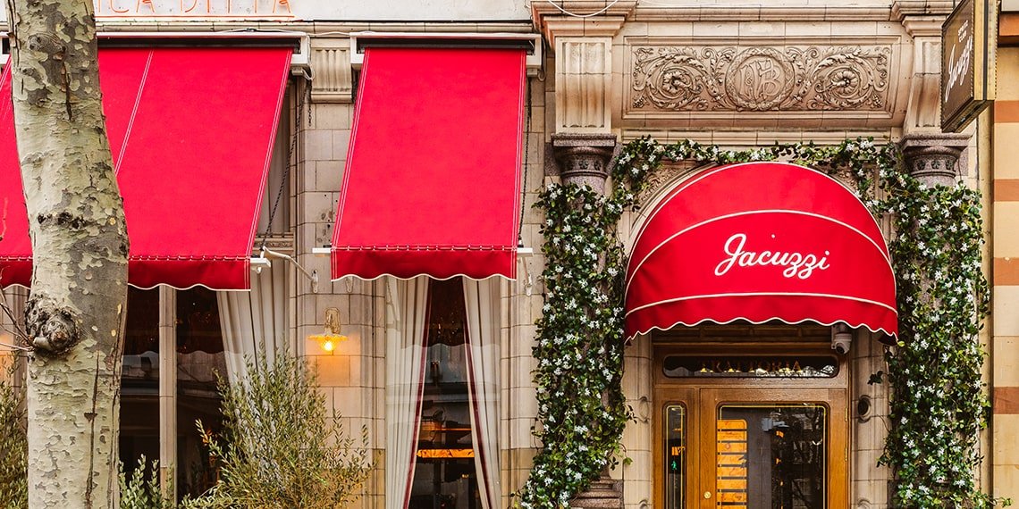 Big Mamma - Jacuzzi Outside